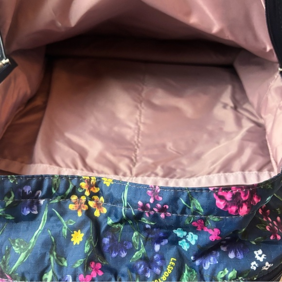 Lesportsac Route Backpack Navy Blue Ditsy Floral Print Cottagecore - Picture 4 of 8